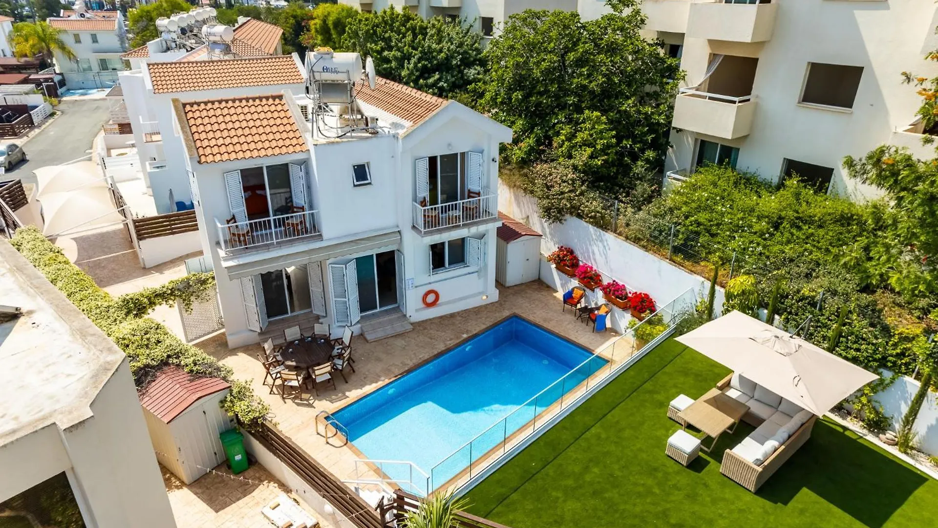 Villa Athena By Ezoria Villas Protaras